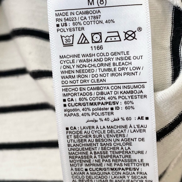 Old Navy Black and White Striped Tee | Versatile |  Minimalist | Medium 8 - Picture 6 of 7